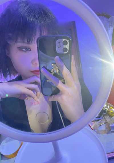 私人定制的花儿朵朵❤️_mmexport1645559315634.jpg